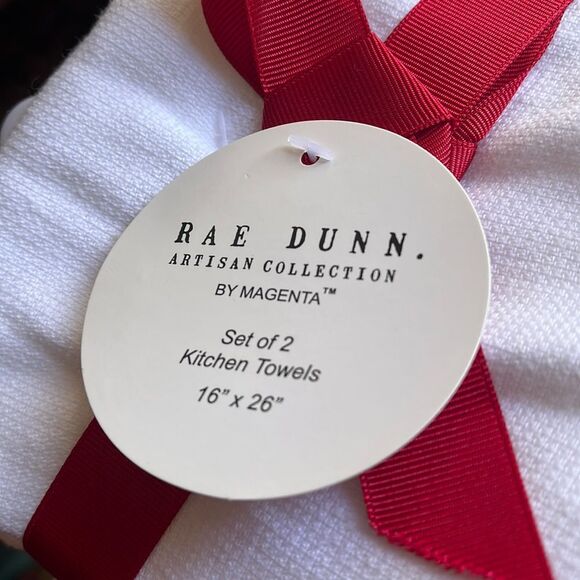 NWT Rae Dunn Christmas kitchen towels - Picture 2 of 2